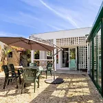 3 Bedroom Front In *