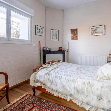 3 Bedroom Front In Nyaraló *