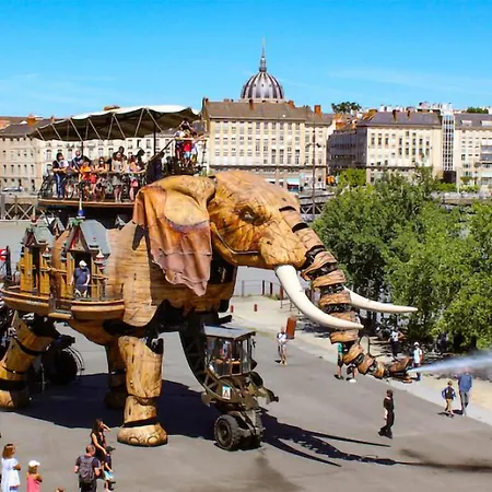 Lovely In 別荘 ラ・ベルヌリー・アン・レッツ